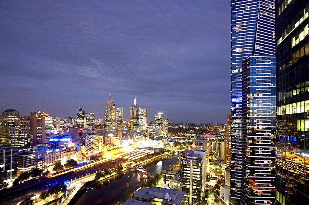 Melbourne Luxury Collection Apartment Exterior photo