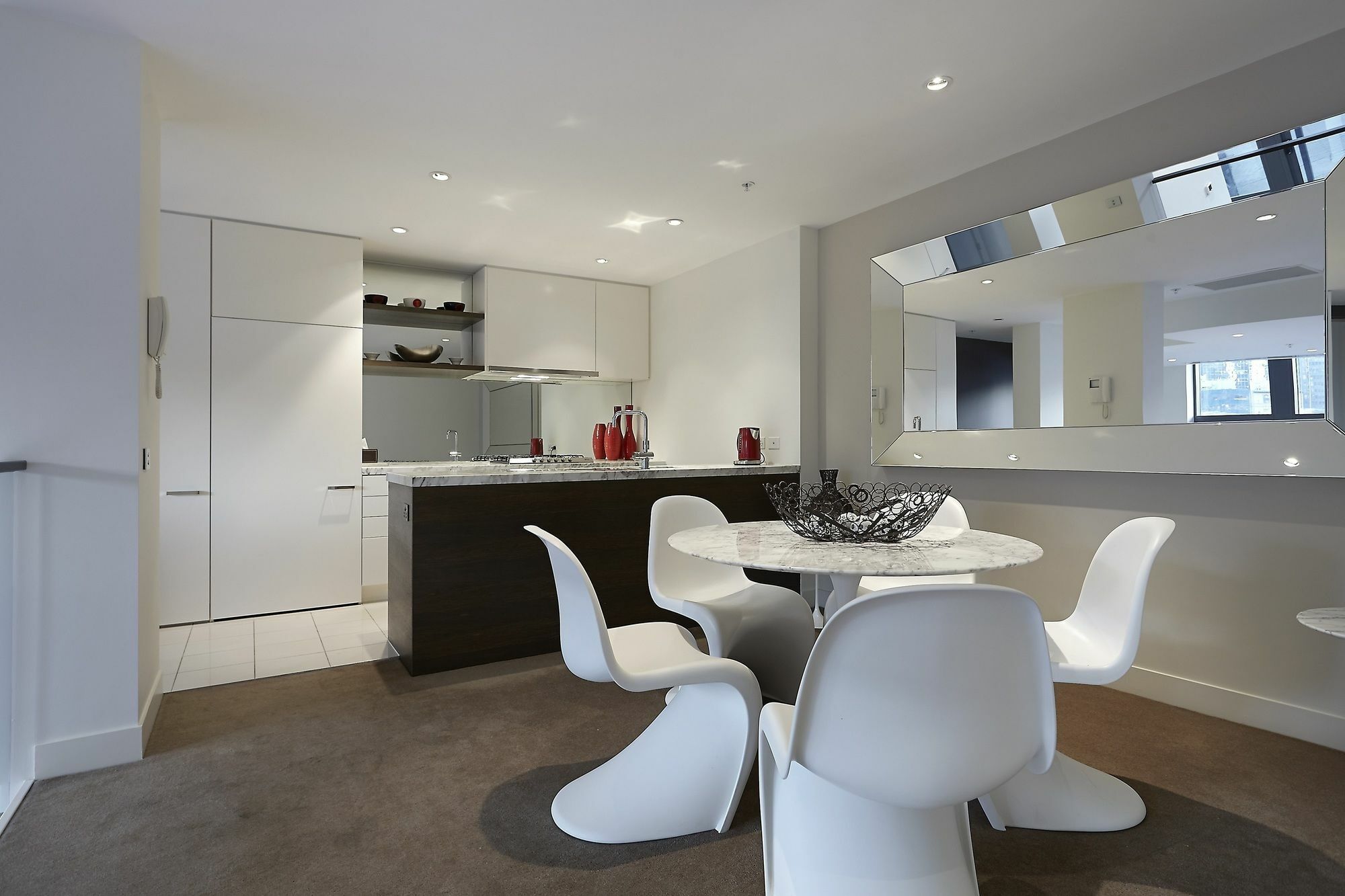 Melbourne Luxury Collection Apartment Exterior photo