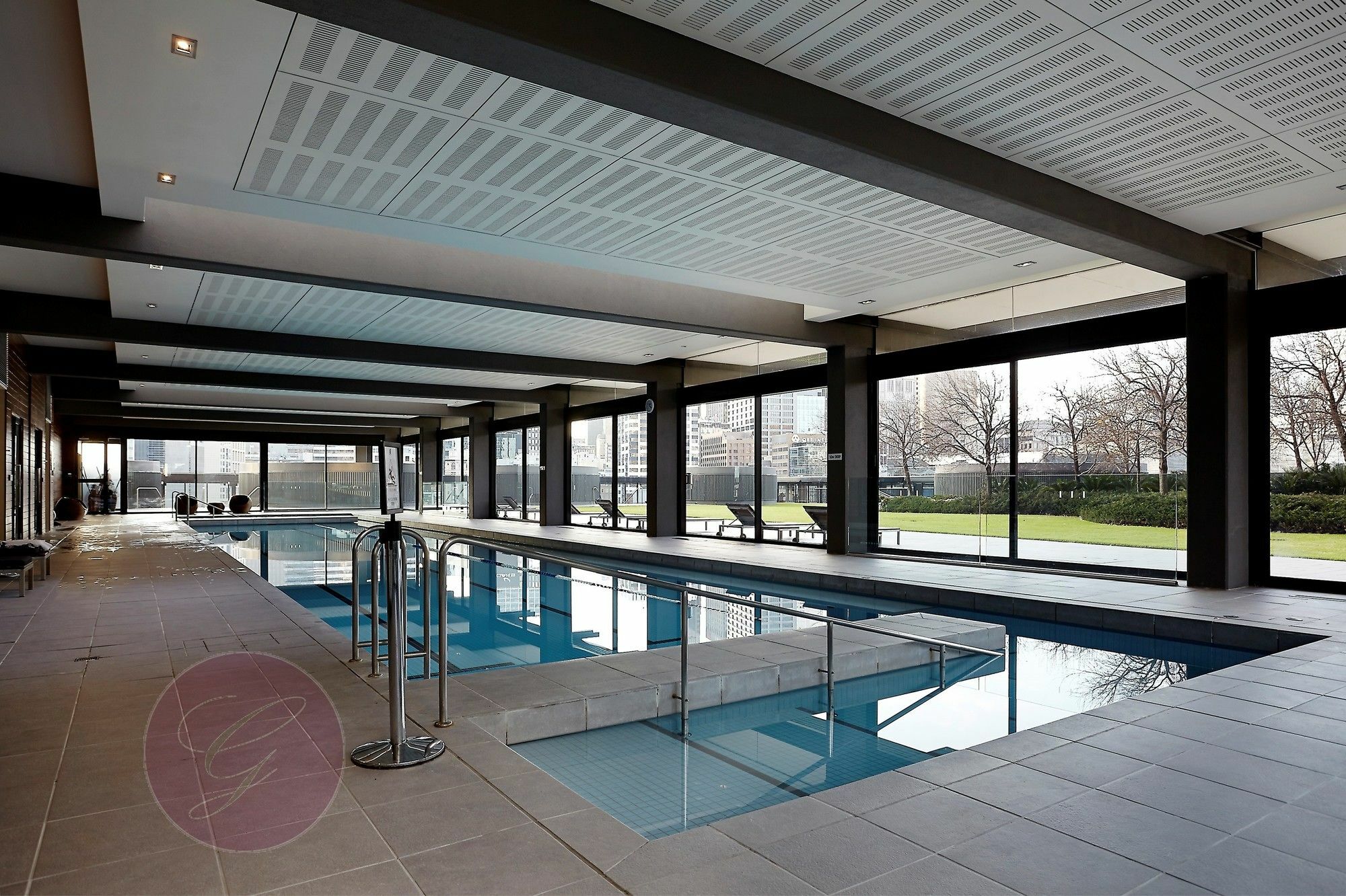 Melbourne Luxury Collection Apartment Exterior photo